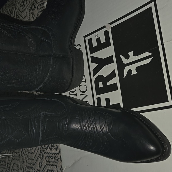 FRYE Billy Embroided Pull on Boots 8.5 - Picture 4 of 9